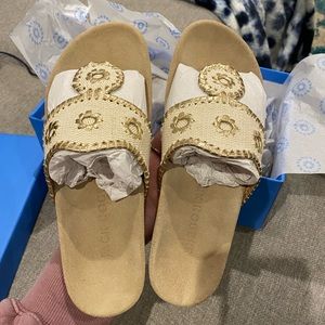 Gold comfort Jack Rogers - brand new! In original packaging, never worn.
